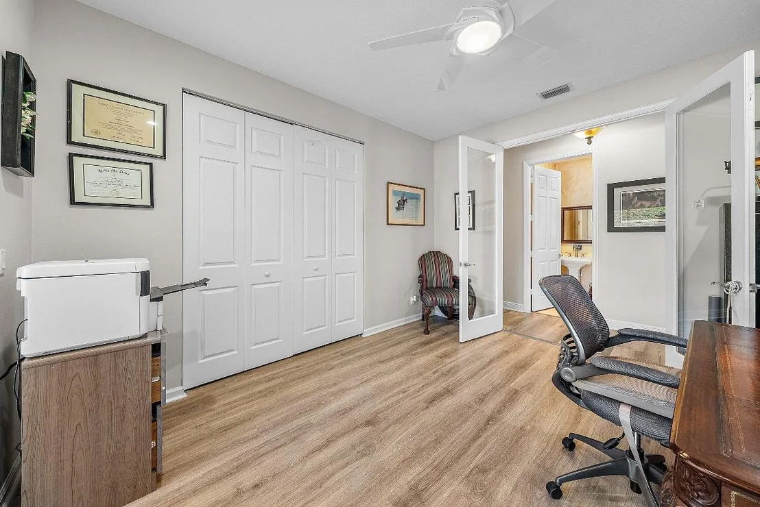 Photo of 18670 SE Lakeside Way