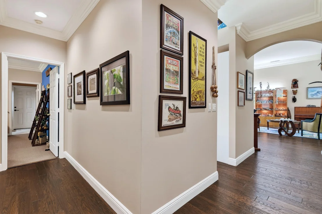 Photo of 153 N River Drive E