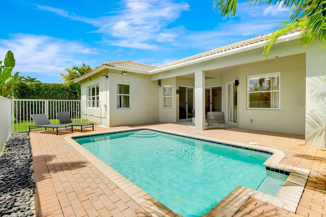 Photo of 4422 Laurel Place