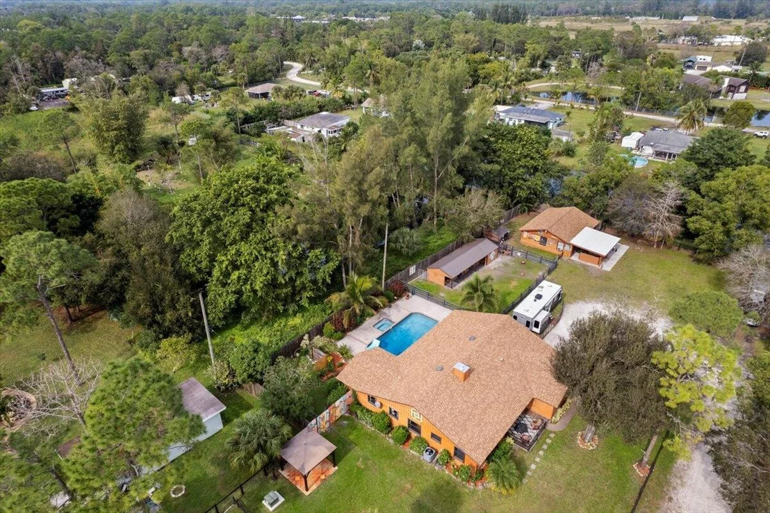 Photo of 2371 147th Drive N