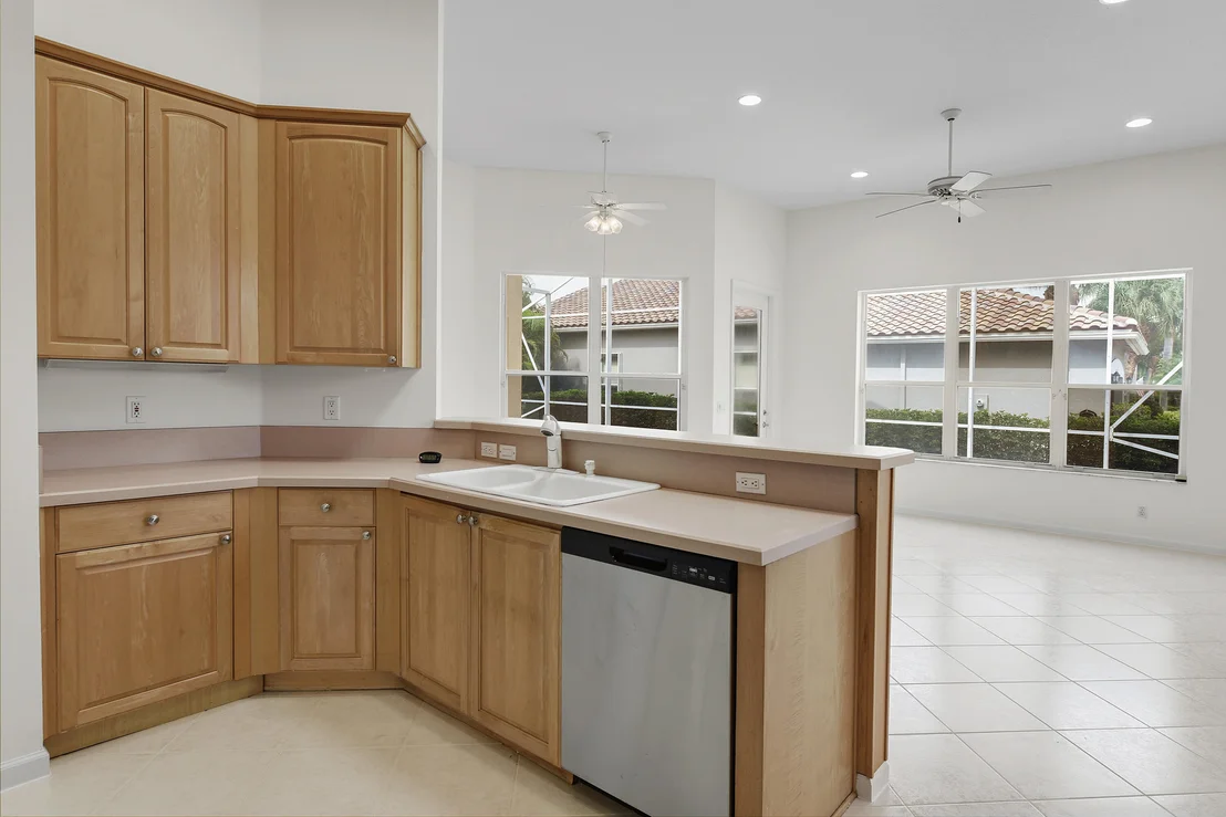 Photo of 9069 Terni Lane
