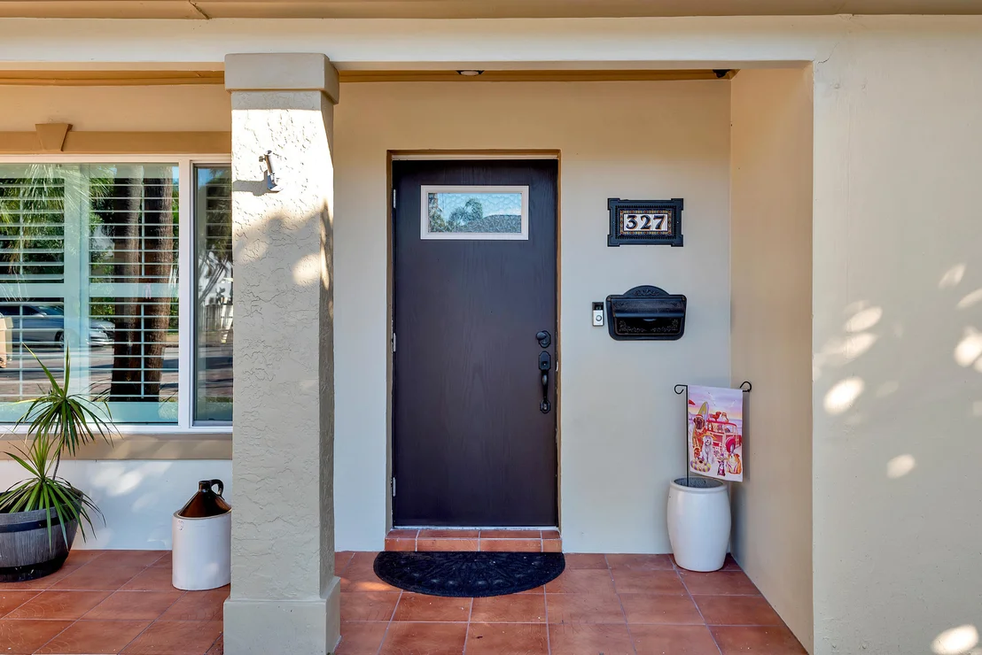 Photo of 327 Ellamar Road