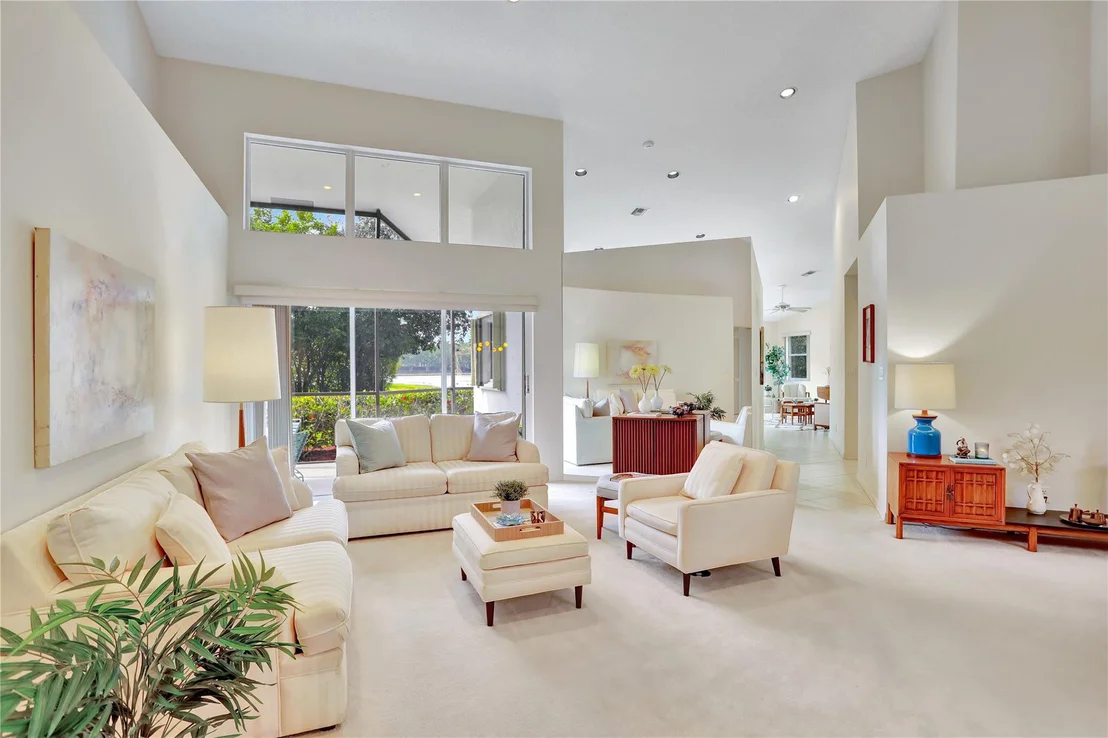 Photo of 804 Heron Road