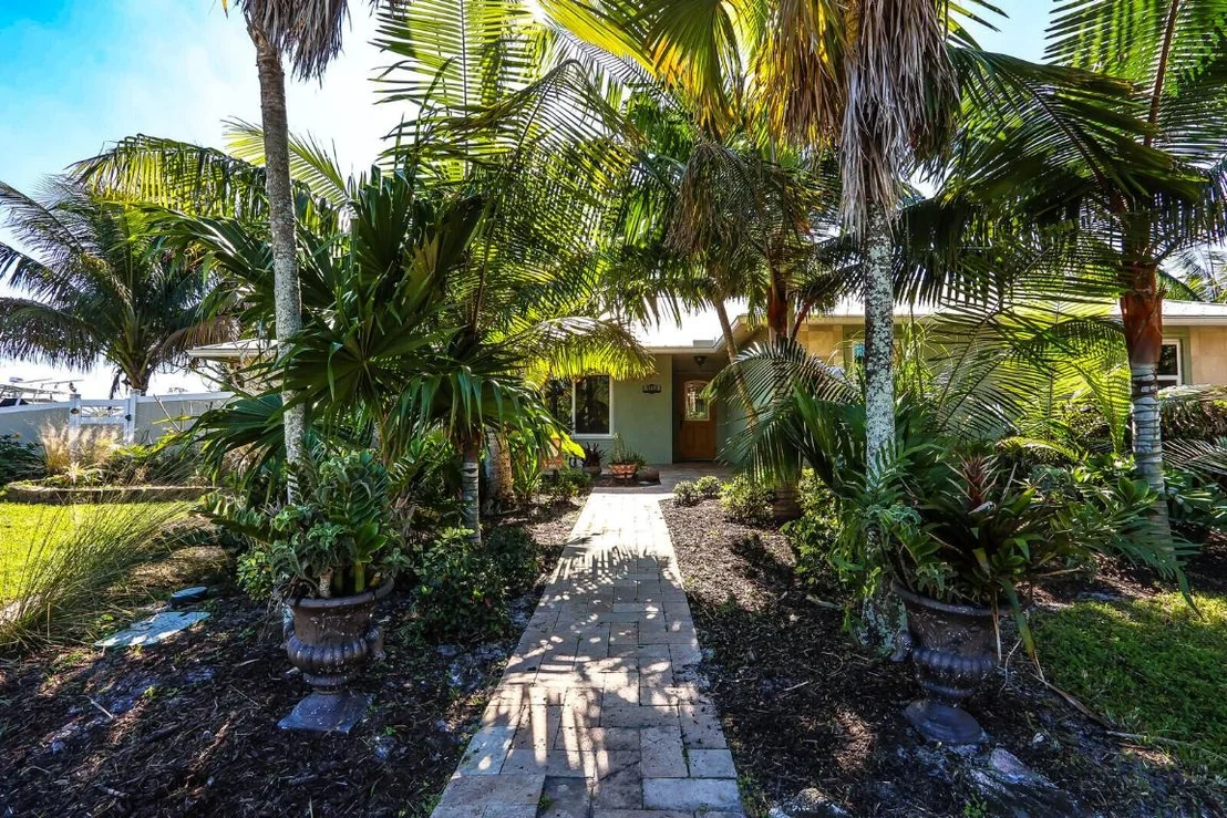 Photo of 1110 Kriss Lane