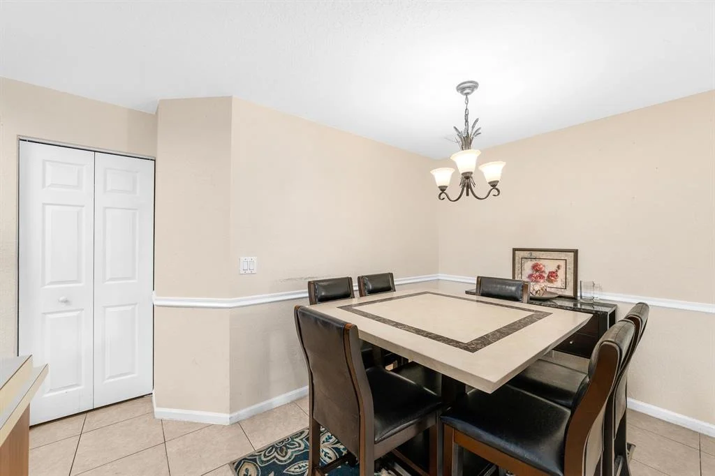 Photo of 3350 Commodore Court