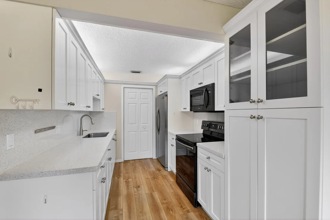 Photo of 6105 Fairfield Circle