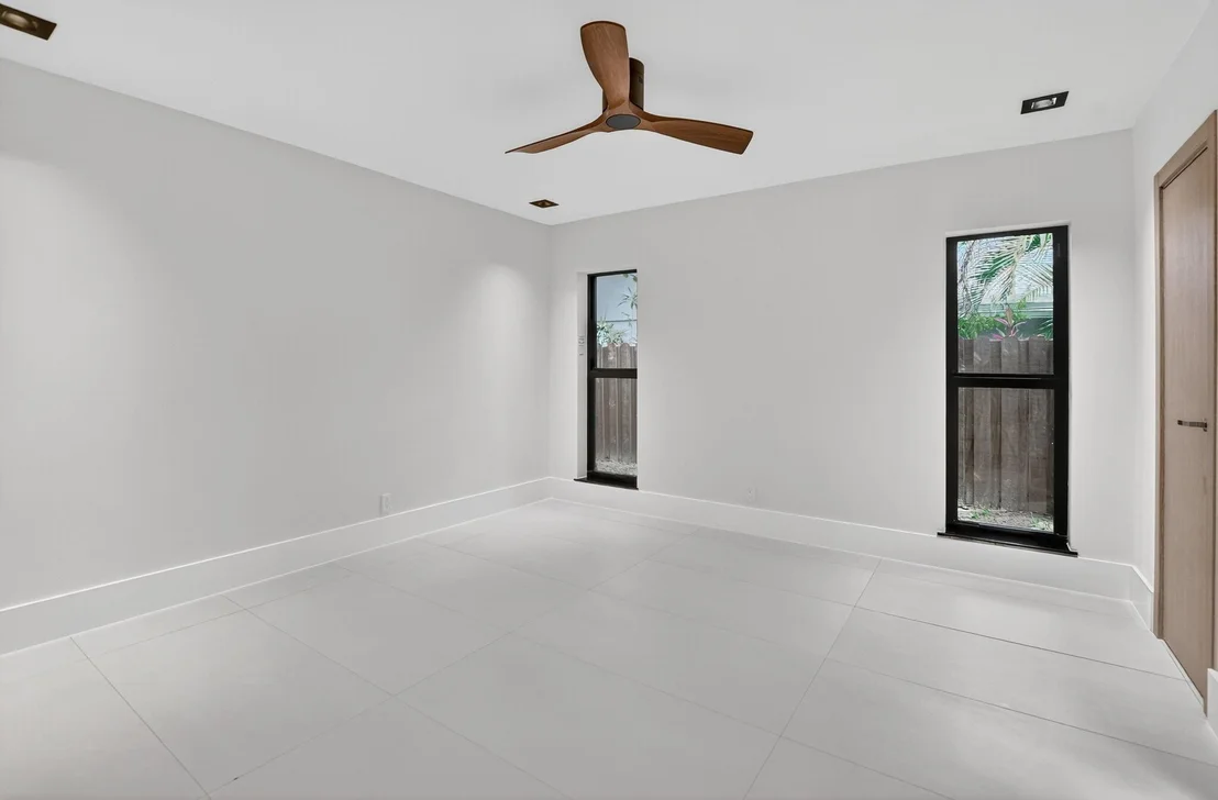 Photo of 43 Oregon Lane