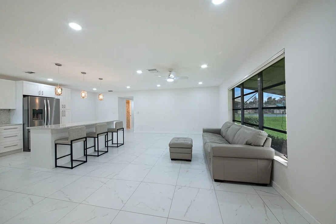 Photo of Unit D at 5220 Nesting Way