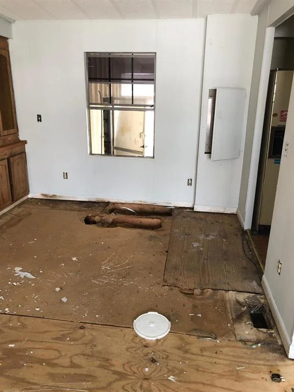 Photo of 23040 Watergate Circle
