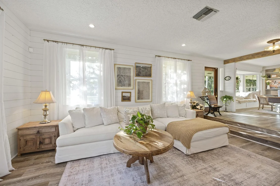 Photo of 15660 121st Terrace N