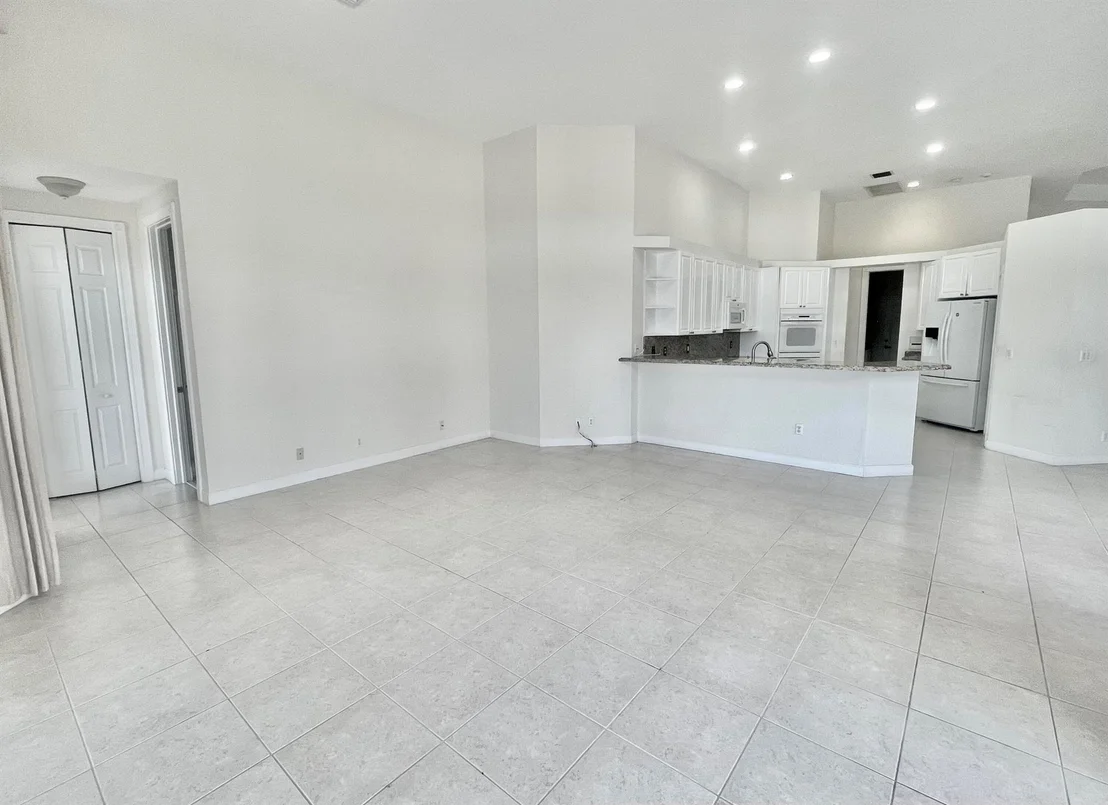 Photo of 8180 Muirhead Circle