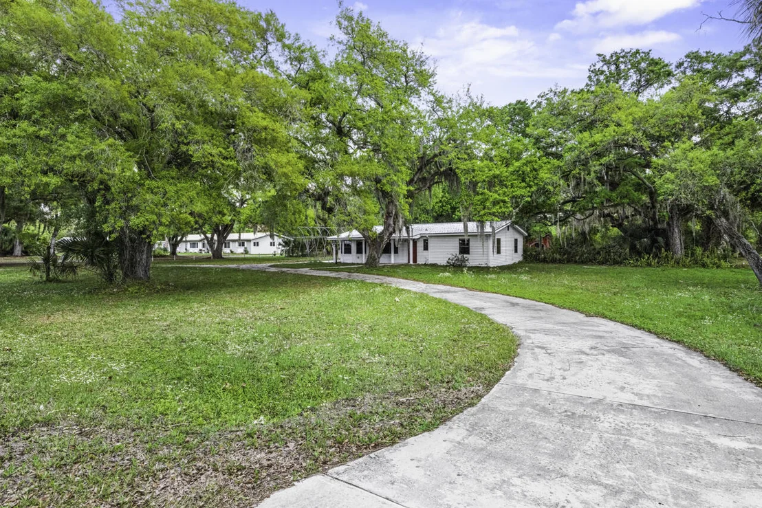 Photo of 536 SE 16th Avenue