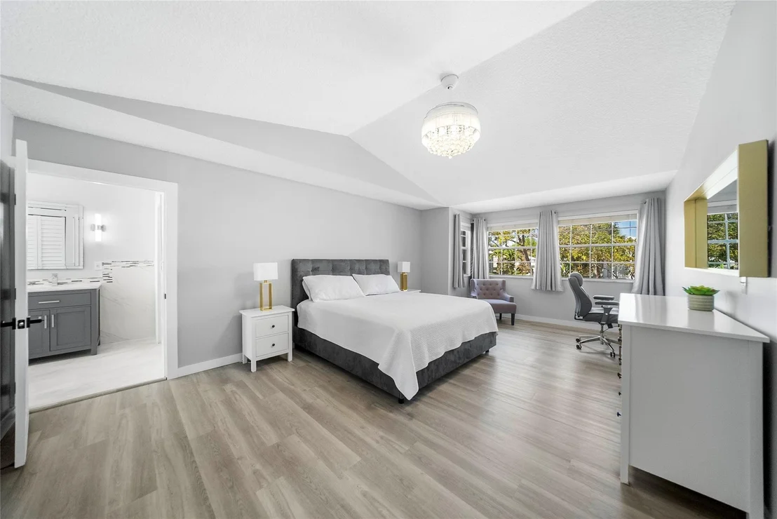 Photo of 5443 NW 43rd Way