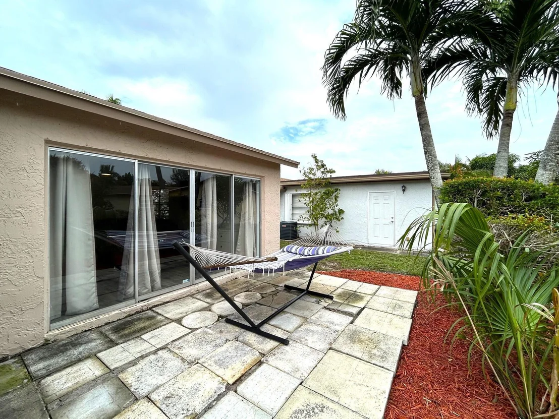 Photo of 7222 Pine Manor Drive