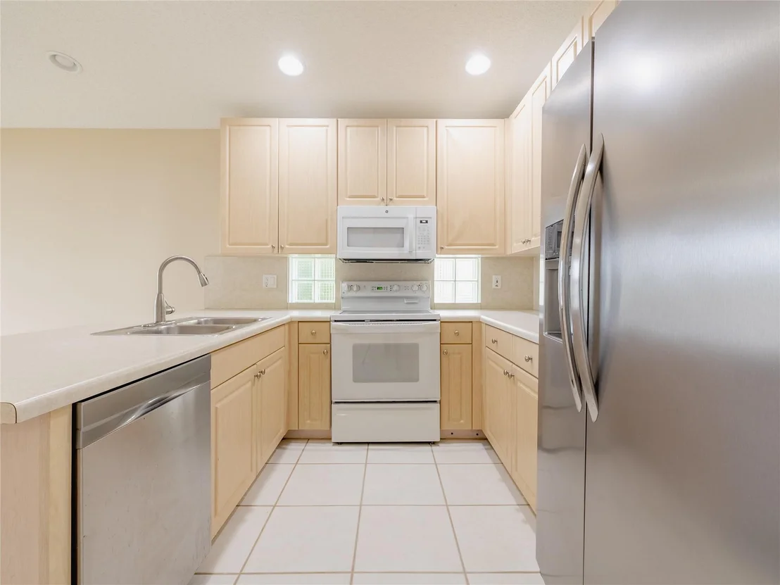 Photo of 3500 Coco Lake Drive