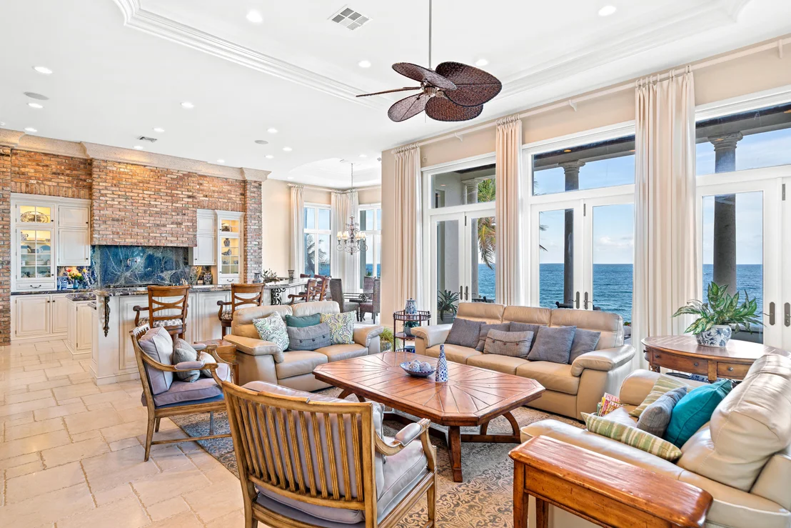 Photo of 4117 S Ocean Boulevard
