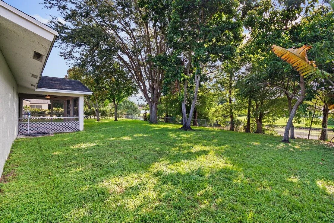 Photo of 186 Martin Circle