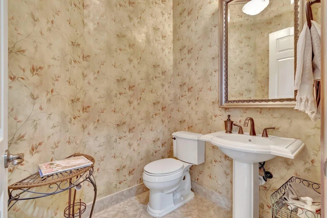 Photo of 10702 Whitewind Circle