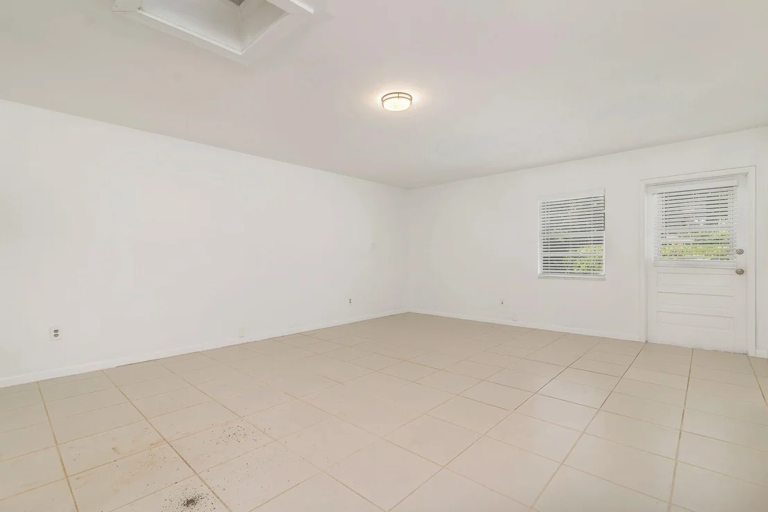 Photo of 3020 VINCENT Road