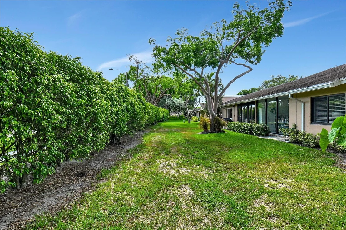 Photo of 8313 Springtree Road