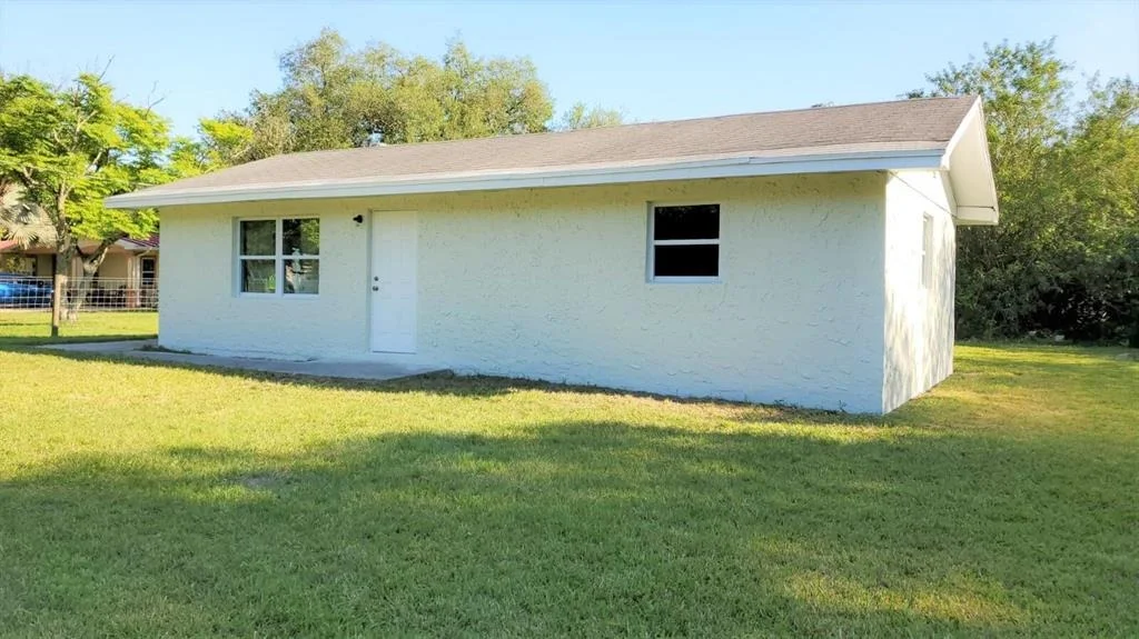 Photo of 660 NW 102nd Street