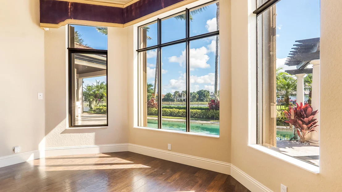 Photo of 17602 Middle Lake Drive