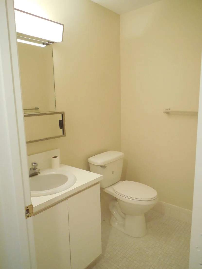 Photo of Unit B at 13980 Nesting Way