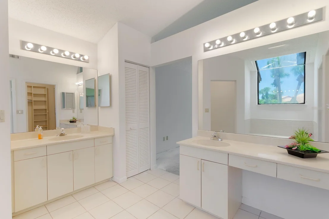 Photo of 8057 Cassia Drive