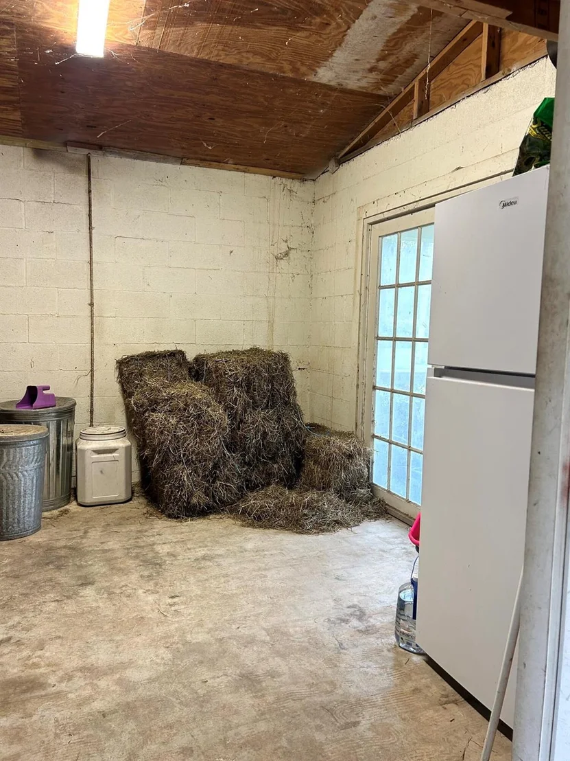 Photo of 16687 N 115th Avenue N
