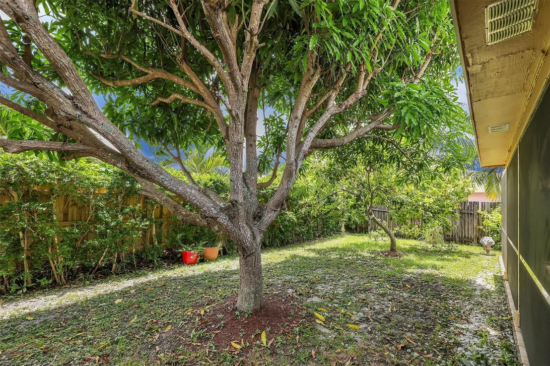 Photo of 11630 NW 29th Place