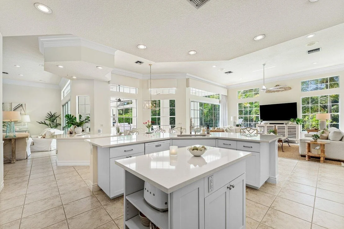 Photo of 5980 Our Robbies Road
