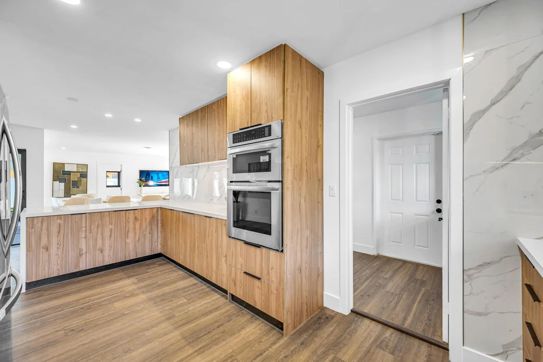 Photo of 1120 SE 9th Avenue