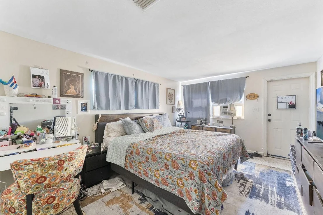 Photo of 116 SE 28th Avenue