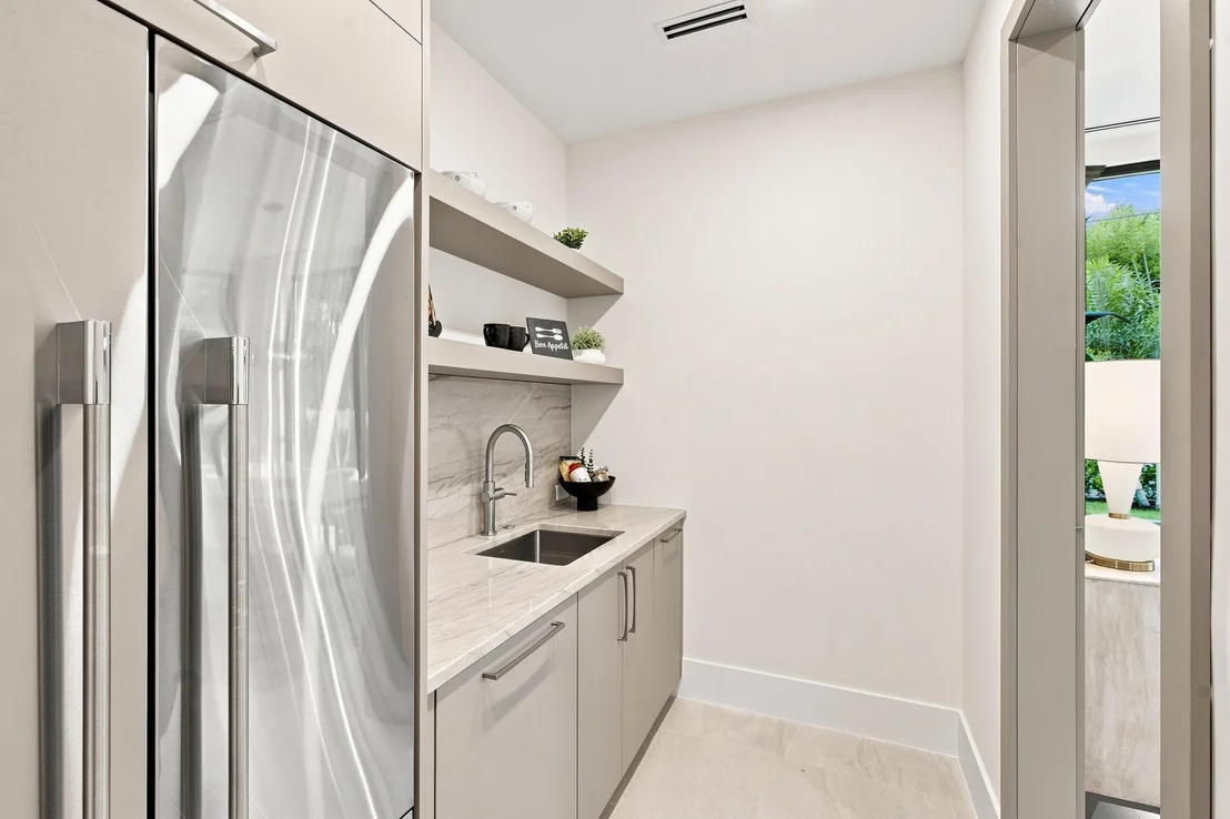 Photo of 3093 Banyan Road
