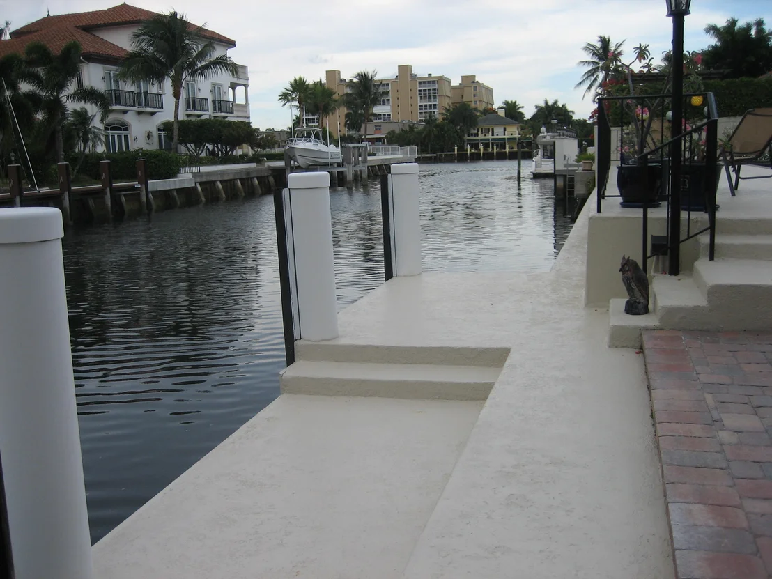 Photo of 963 Allamanda Drive