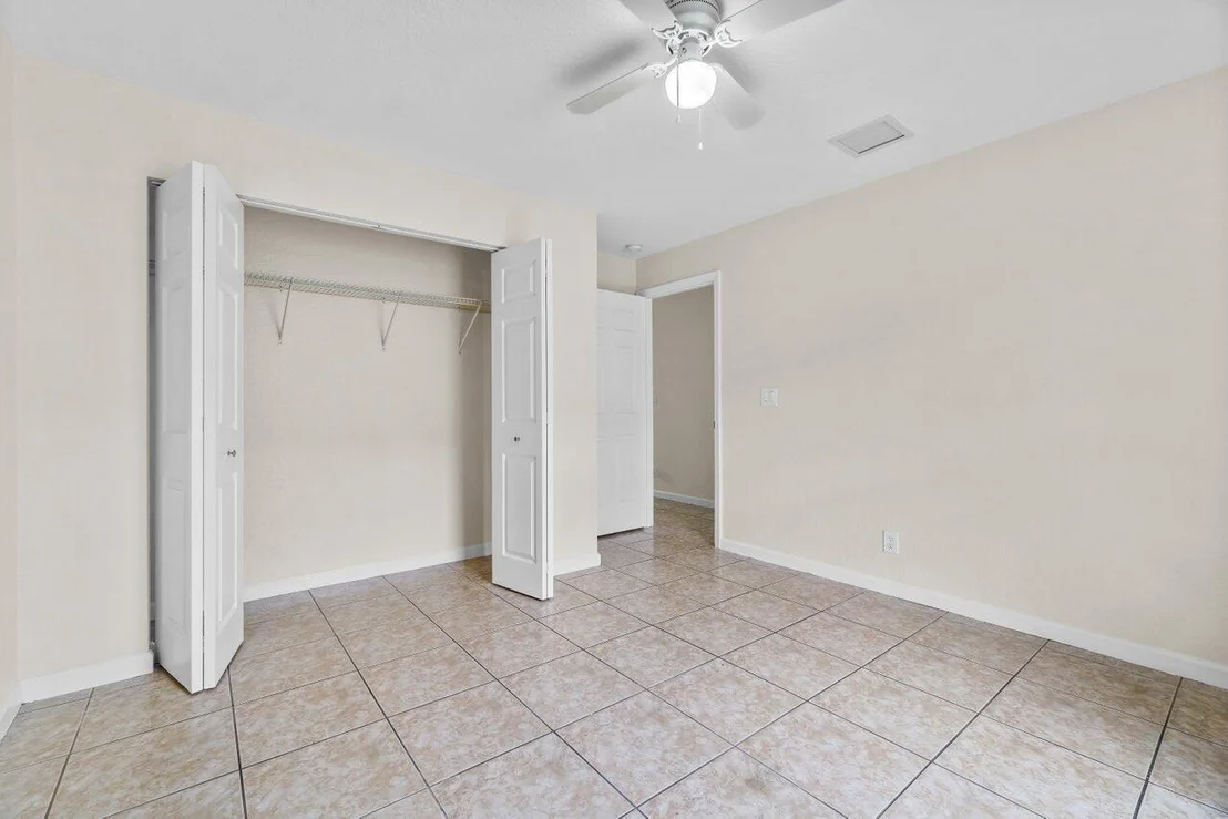 Photo of 356 Fleming Avenue