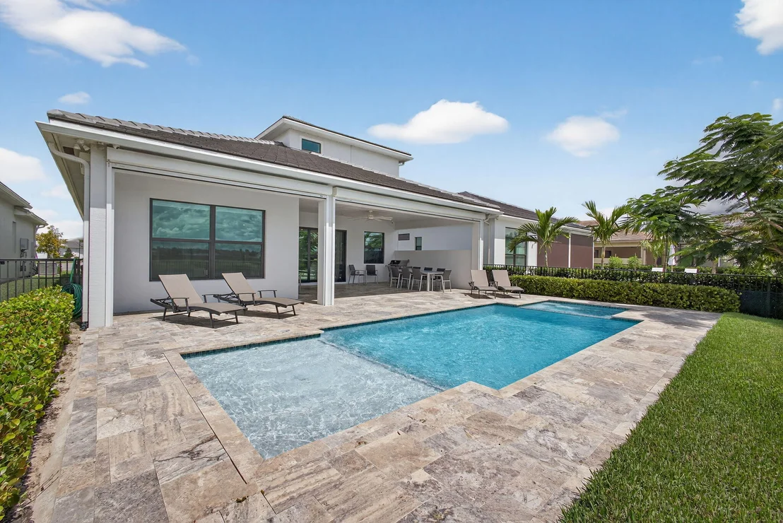 Photo of 15664 Merritt Drive