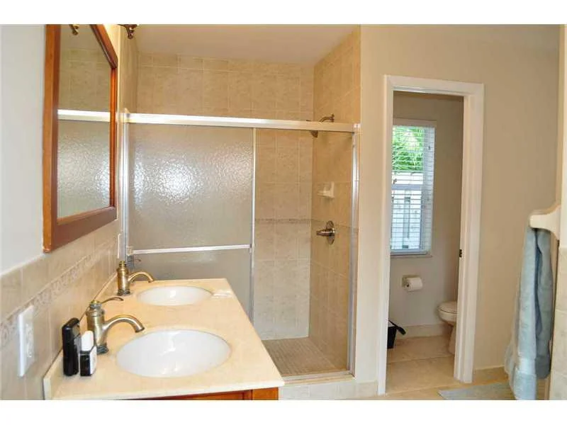 Photo of 613 Stanton Lane