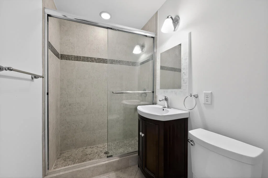 Photo of 636 Kingfish Road