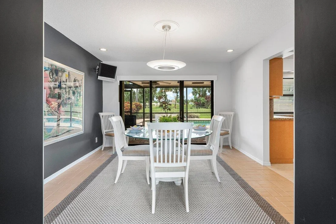 Photo of 477 Glenbrook Drive