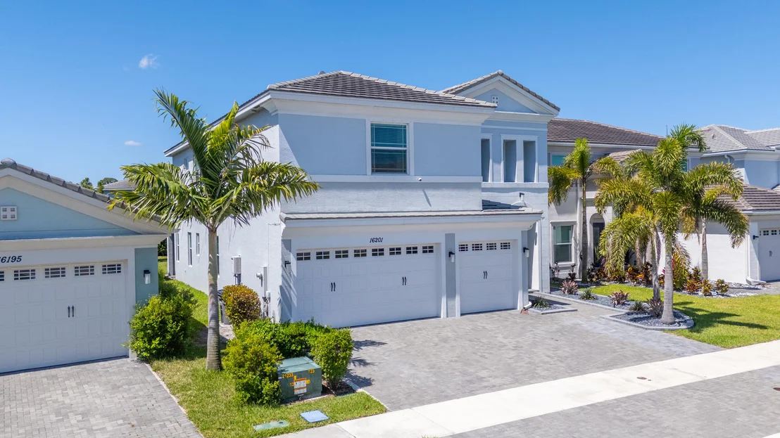 Photo of 16201 Melogold Drive