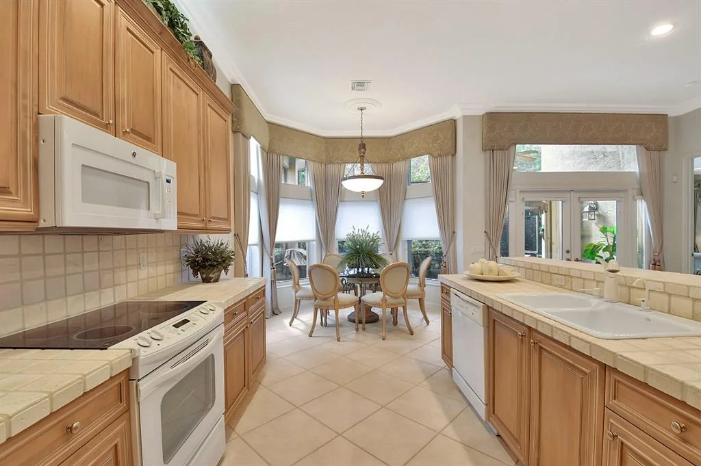 Photo of 7114 Prado Lake Drive