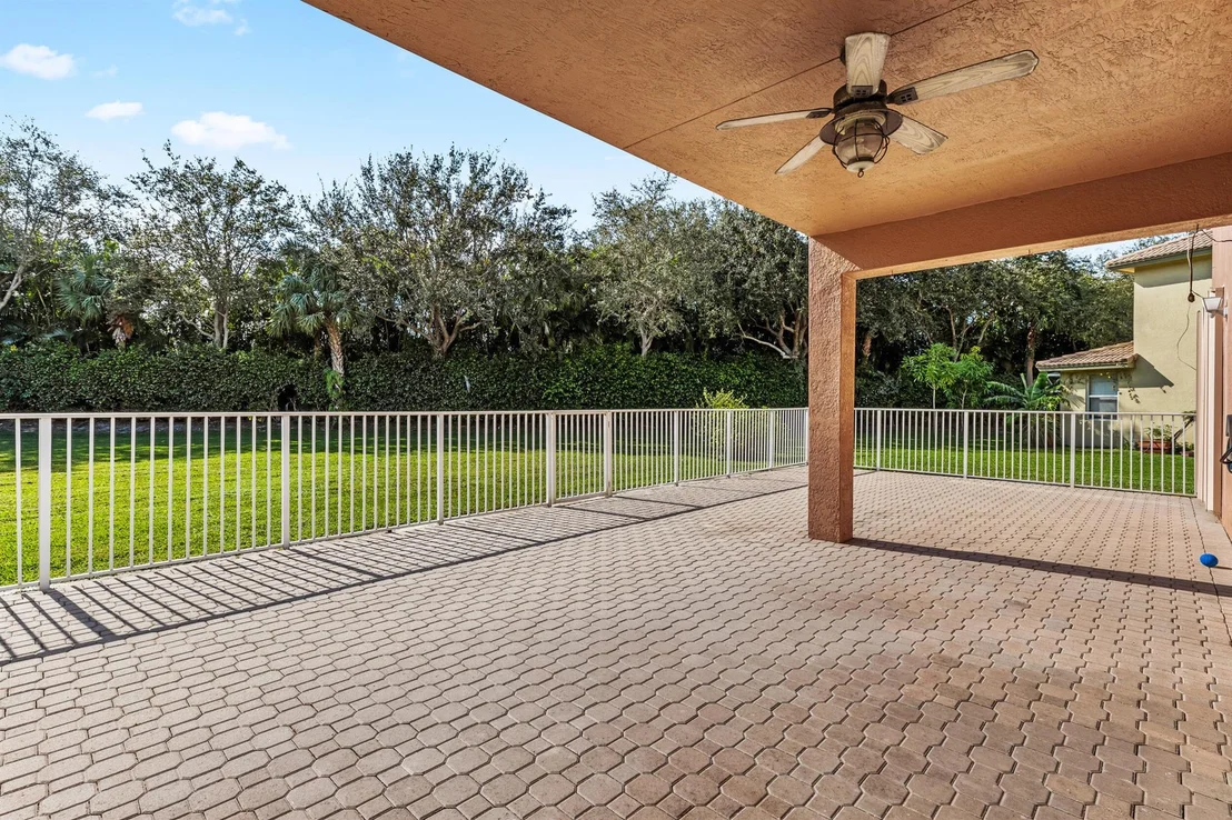 Photo of 9274 Silver Glen Way