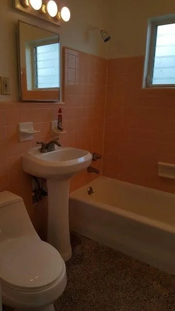 Photo of 2664 NE 12th Terrace