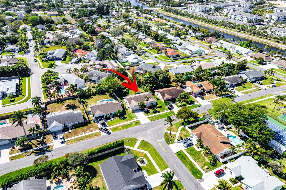 Photo of 838 NW 9th Way