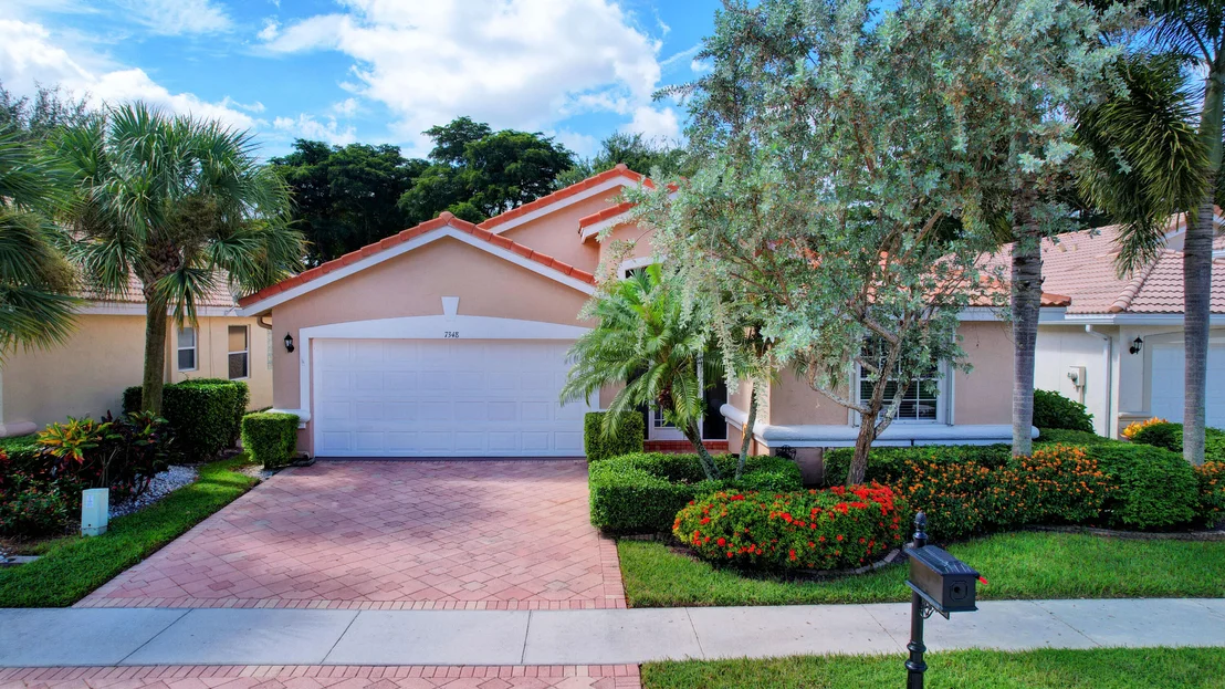 Photo of 7348 Lugano Drive