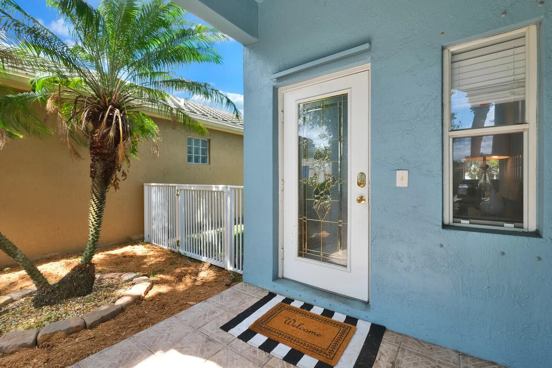 Photo of 6109 Spring Isles Boulevard