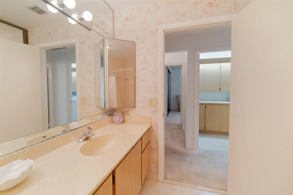 Photo of 130 Sand Pine Drive