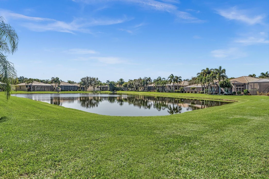Photo of 9062 Meridian View Isle