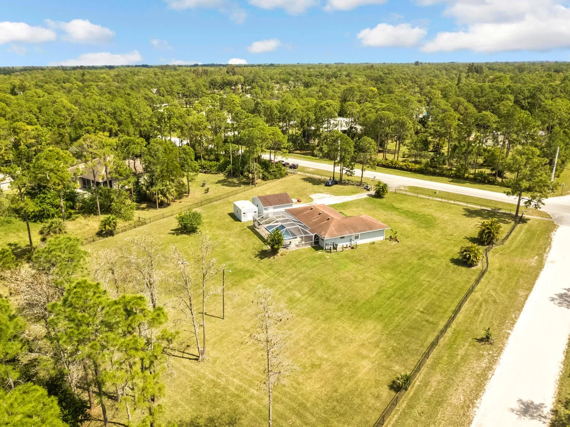 Photo of 4793 Avocado Boulevard